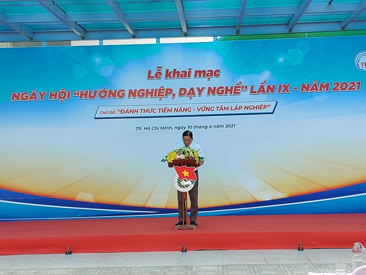 Nguyễn Văn Sang – Phó Giám đốc Trung tâm Dịch vụ việc làm Thanh niên thành phố