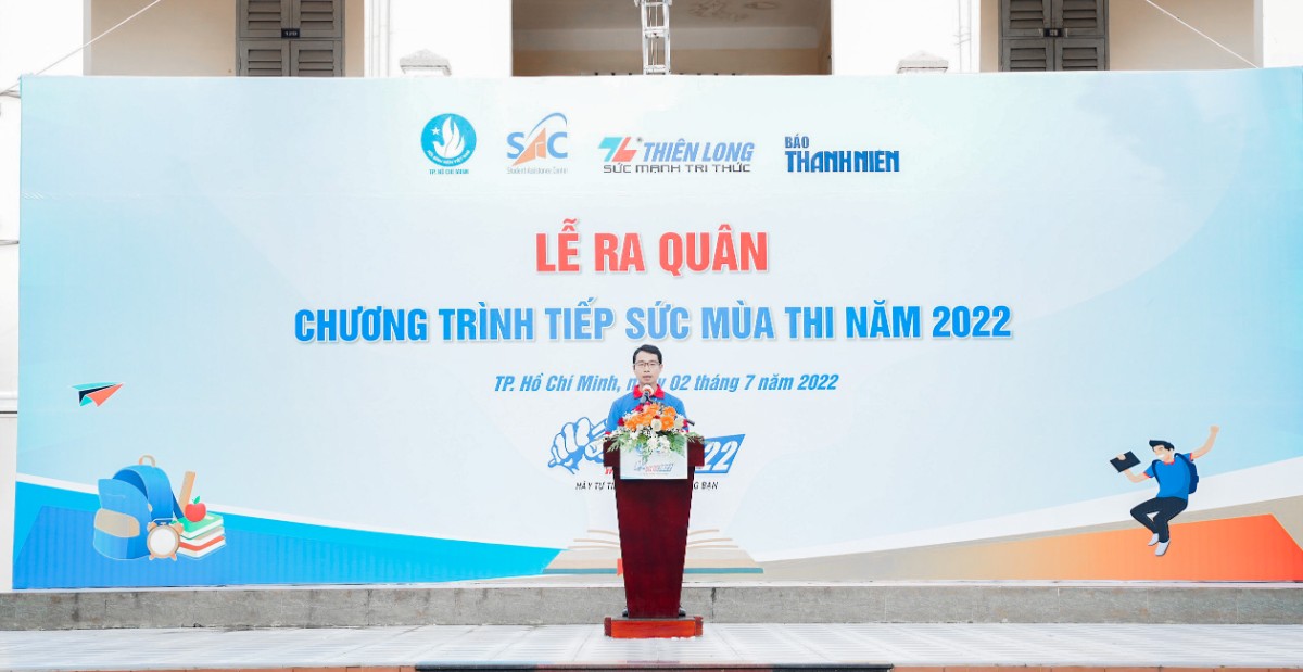 Anh Lê Xuân Dũng, Giám đốc Trung tâm Hỗ trợ học sinh, sinh viên TP Hồ Chí Minh, Trưởng Ban tổ chức chương trình phát biểu tại buổi lễ