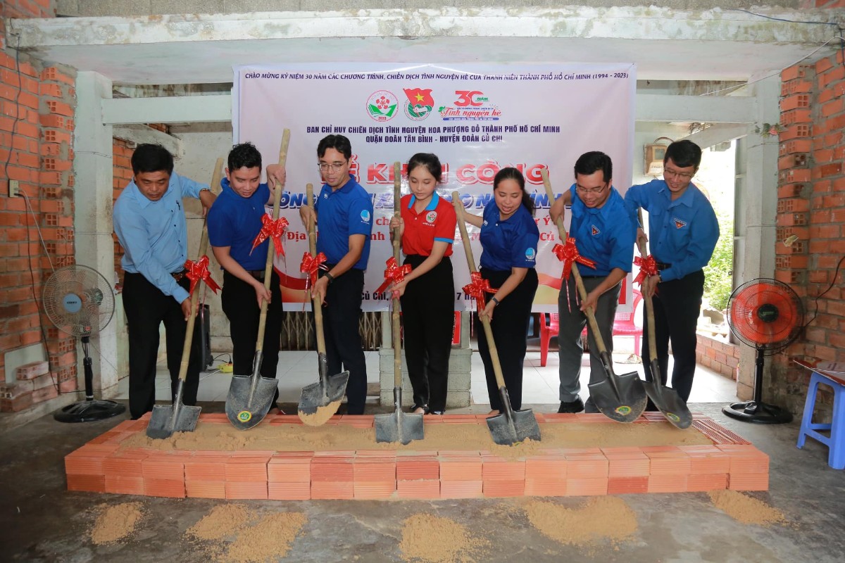 Lễ khởi công công trình măng non Ngôi nhà tình bạn tại huyện Củ Chi